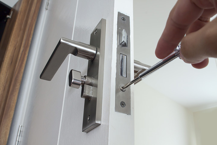 Our local locksmiths are able to repair and install door locks for properties in Barkingside and the local area.